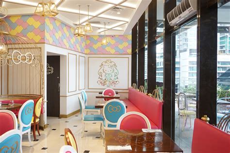 WATCH: Manila’s first Hello Kitty Cafe is both pretty .